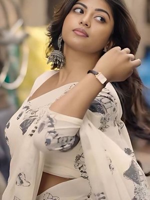 Anandhi
