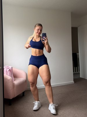 Ava Rose (fitness)