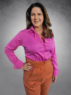 Christiane Pelajo