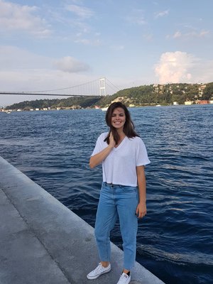 Elif Uzun