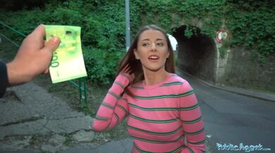 Sexy babegot fucked for money