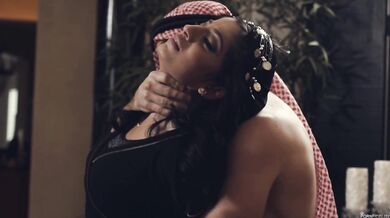 Nadia Ali fucks with arabian man