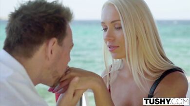 Sex on beach with beauty blonde Angelika Grays