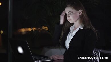 Melissa Grand got fucked at hotel room