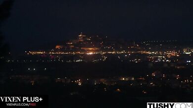 Minni Joy's perfect ass get fucked by BWC in this hot MILF porn!