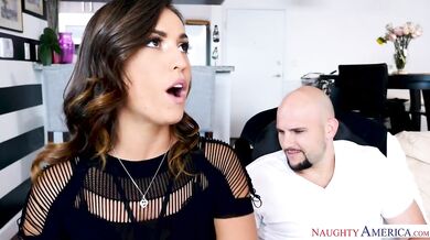 A sexy bitch Kelsi Monroe with an amazing big booty