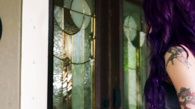 Wild and crazy housewife gets fucked by BBC and squirts everywhere