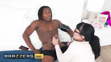 BRAZZERS - Naughty nurse Dee Williams makes her patient cum in the hospital