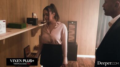 This brunette beauty surrenders her ass for a deep pounding and a pulsing gape