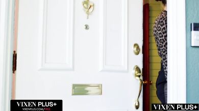 Lexi Luna take a massive dick that leaves her cunt completely fucked out