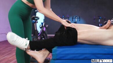 Every muscle in Sierra’s body tenses up while she endures a hardcore gym drilling that leaves her wet walls completely demolished.