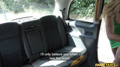 Shona River got fucked in car