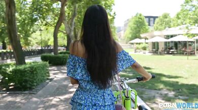 White guy drills beautiful Filipina babe with an amazing body