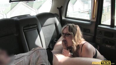 Thirsty MILF demands a facial after giving the best blowjob of his life