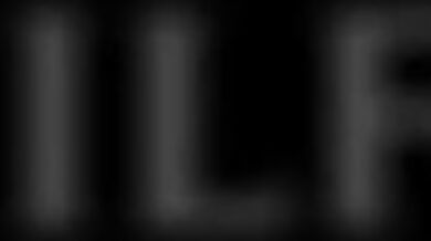 Savanah Storm arch her back as a thick pipe pulverizes her mature frame