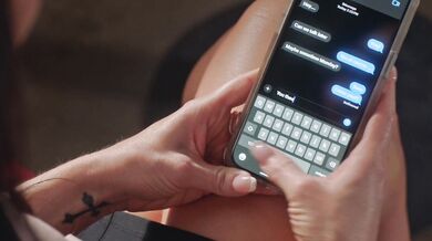 Savanah Storm arch her back as a thick pipe pulverizes her mature frame