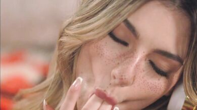 Charlotte Stokley takes full control and rides Demi Hawks' face until she reaches climax