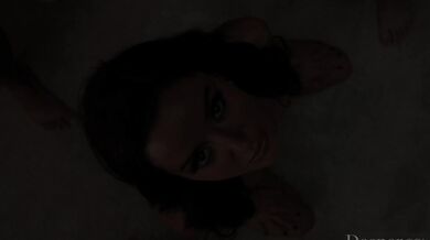 The stunning Vanna Bardot takes on the ultimate airtight challenge