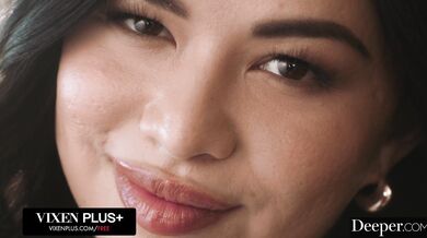 Scarlett Alexis explores her submissive side with a firm hand and a deep thrusting session