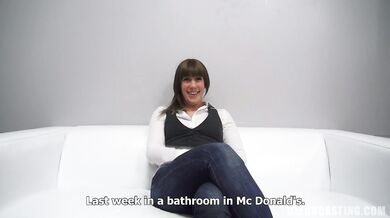 Amateur beauty stripping down to her bare skin