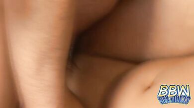 Total pussy saturation for busty BBW Sophia Mounds