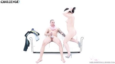 Watch Wendy Moon school a lucky amateur on camera