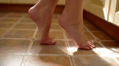 Lola Myluv licking and sucking every drop of fresh cum