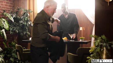 Zoe Grey cheating with a massive black cock in a hotel room