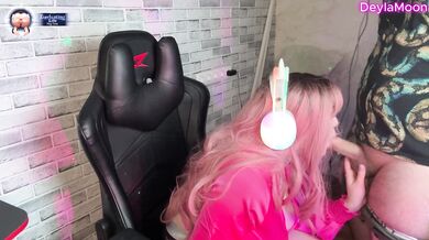 Real Streamer Got Fucked Live