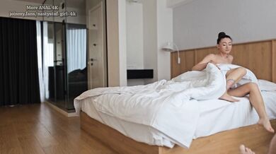 Yakuza Woman’s Morning Anal Ritual